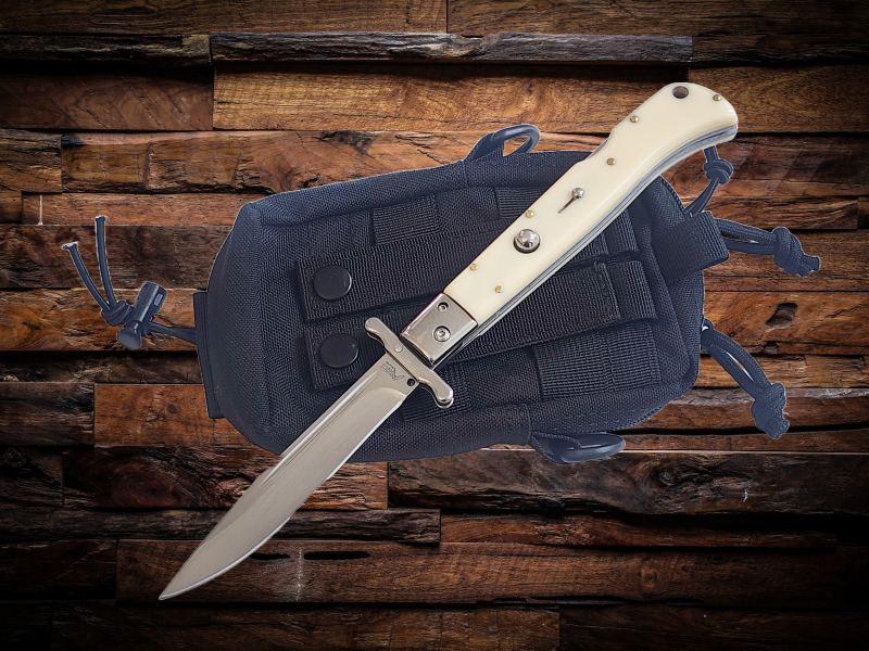 AKC 11 Italian Roma Swinguard Automatic Knife - Ivory (4.62 Polished)