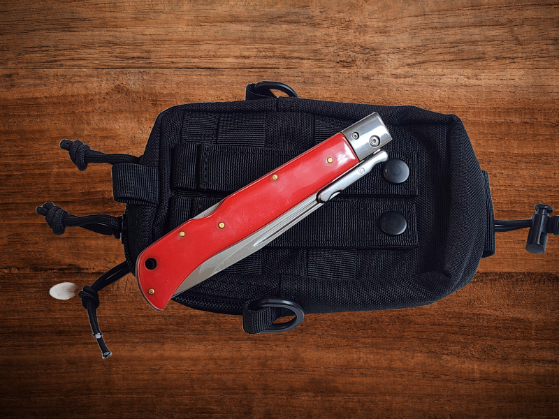 AKC 11 Italian Roma Swinguard Automatic Knife - Red (4.62 Polished)