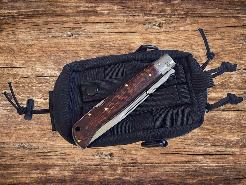 AKC 11 Italian Roma Swinguard Automatic Knife - Snakewood (4.62 Polished)