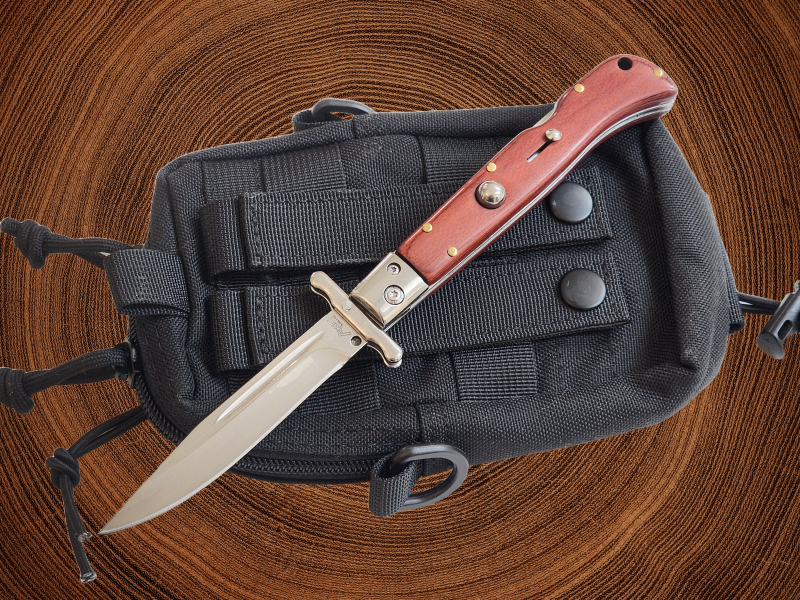 AKC 9 Italian Roma Swinguard Automatic Knife - Red Pakka Wood (3.75 Polished)