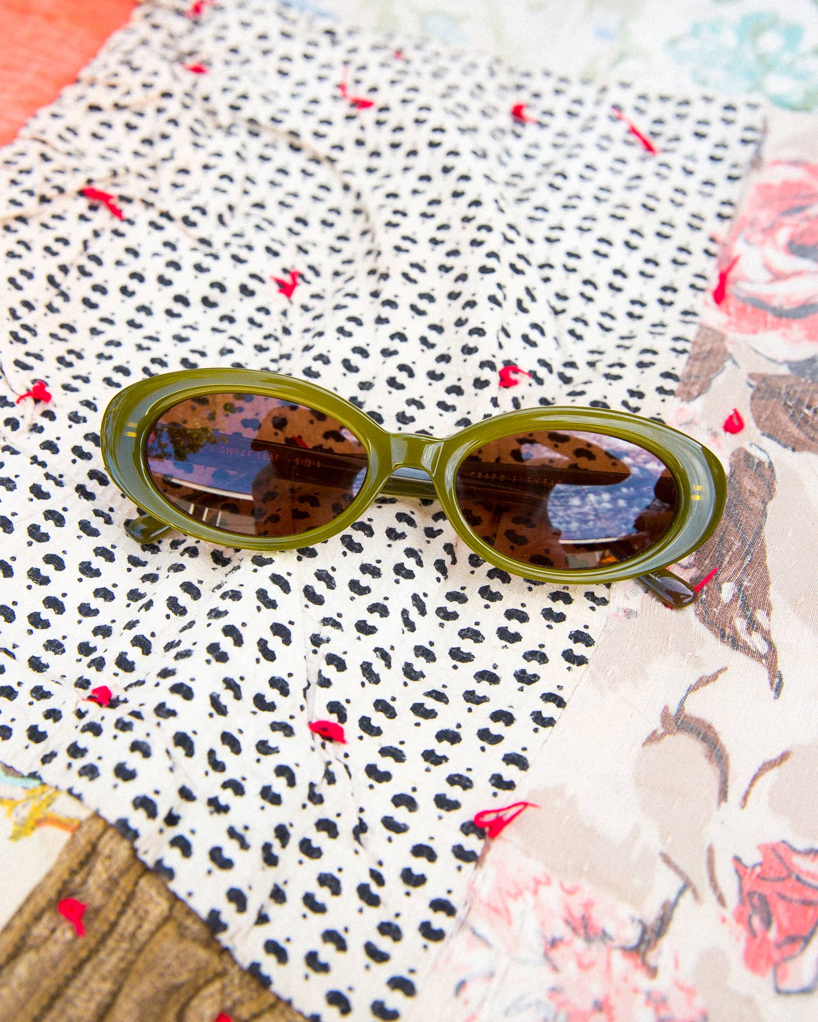 THE SWEET LEAF (Olive Bio / Amber)